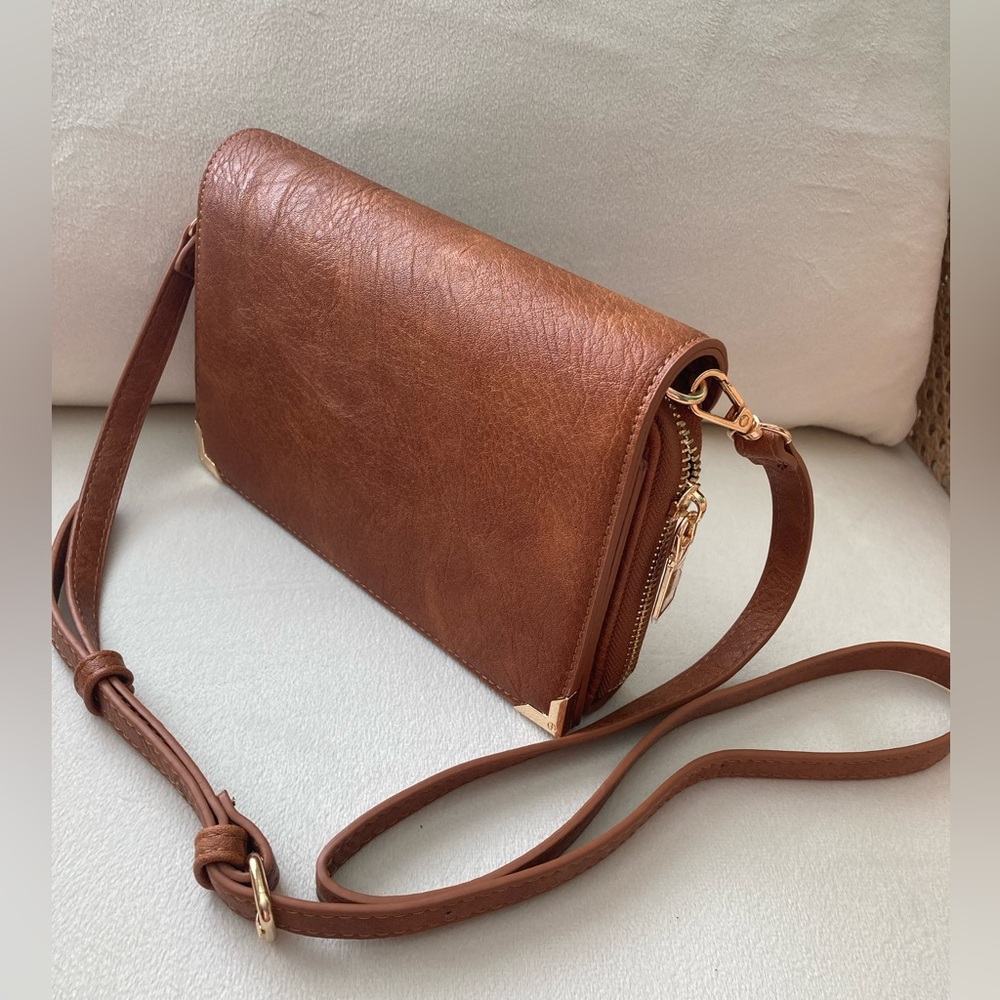 Urban Expression Alden wallet clutch